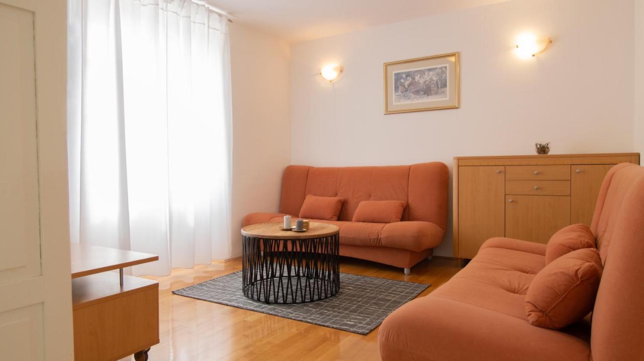 Mozart Apartments Baska Voda Bagian luar foto