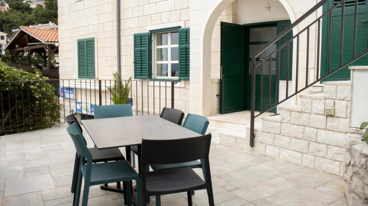 Mozart Apartments Baska Voda Bagian luar foto