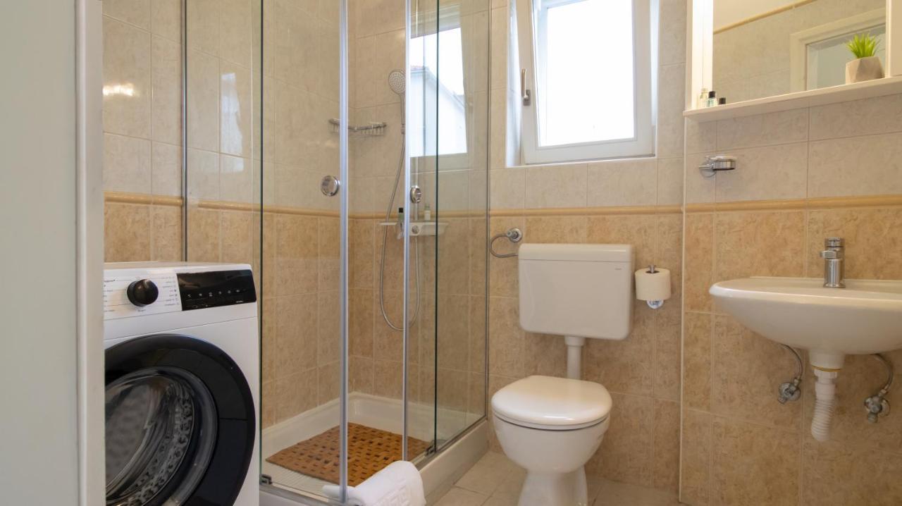 Mozart Apartments Baska Voda Bagian luar foto