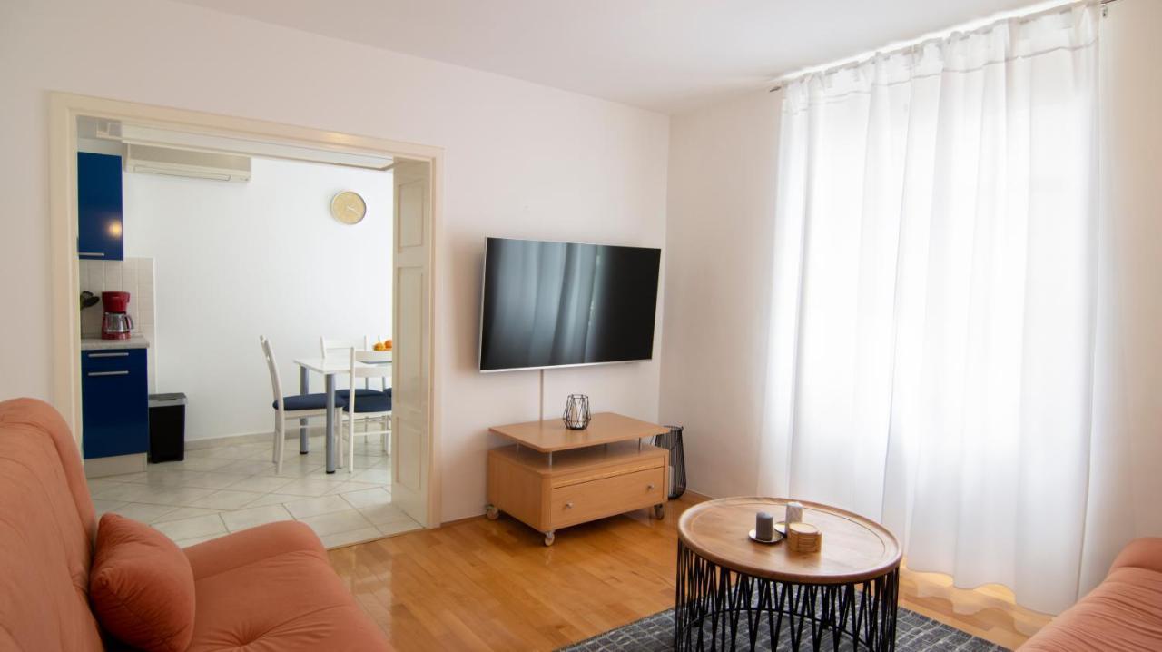 Mozart Apartments Baska Voda Bagian luar foto
